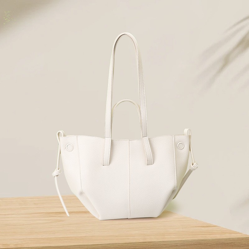 Bolso Tote con Diseño de Alas  - Top Handle Structured reseña y precio