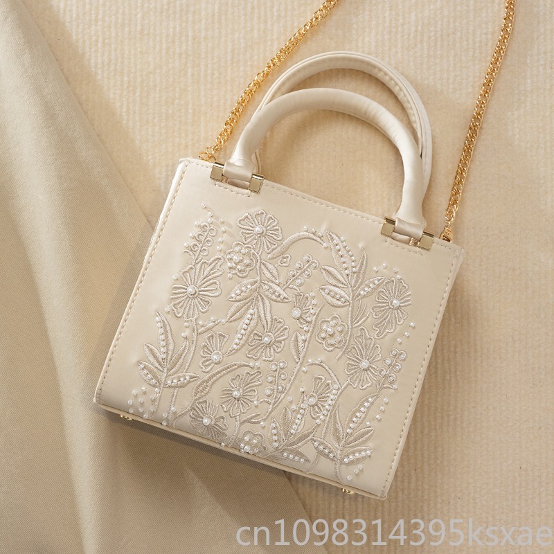 Bolso de Mano Bordado con Perl - Top Handle Structured reseña y precio